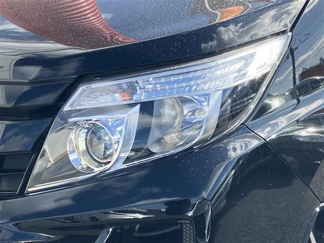 ノア Ｓｉ　Ｇ’ｓ　フルセグ　メモリーナビ　ＤＶＤ再生　衝突被害軽減システム　ＥＴＣ　電動スライドドア　ＬＥＤヘッドランプ　ウオークスルー　乗車定員７人　３列シート　ワンオーナー　記録簿　アイドリングストップ（22枚目）