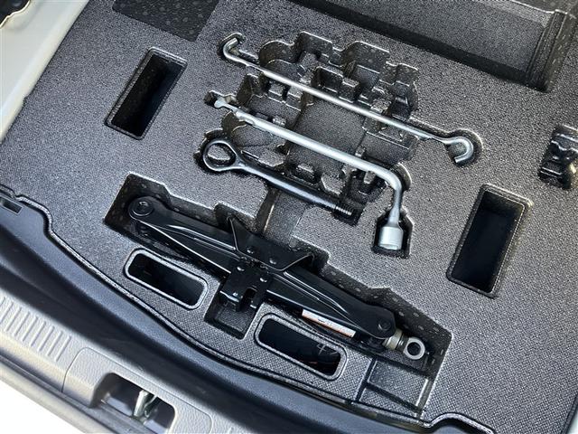 カムリ Ｇ　フルセグ　メモリーナビ　ＤＶＤ再生　バックカメラ　衝突被害軽減システム　ＥＴＣ　ＬＥＤヘッドランプ　ワンオーナー　記録簿（35枚目）