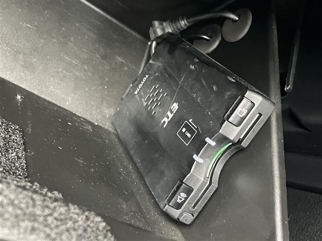 86 GT フルセグ メモリーナビ DVD再生 バックカメラ ETC HIDヘッドライト ワンオーナー フルエアロ 記録簿(8枚目)