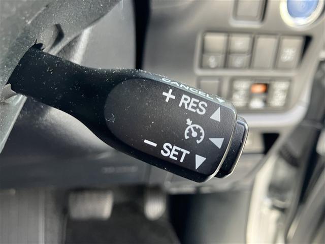 ノア ハイブリッドＧ　フルセグ　メモリーナビ　ＤＶＤ再生　バックカメラ　衝突被害軽減システム　ＥＴＣ　両側電動スライド　ＬＥＤヘッドランプ　乗車定員７人　３列シート　ワンオーナー　記録簿（15枚目）