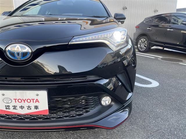 Ｃ－ＨＲ Ｇ　フルセグ　メモリーナビ　ＤＶＤ再生　バックカメラ　衝突被害軽減システム　ＥＴＣ　ＬＥＤヘッドランプ　フルエアロ　記録簿　アイドリングストップ（3枚目）