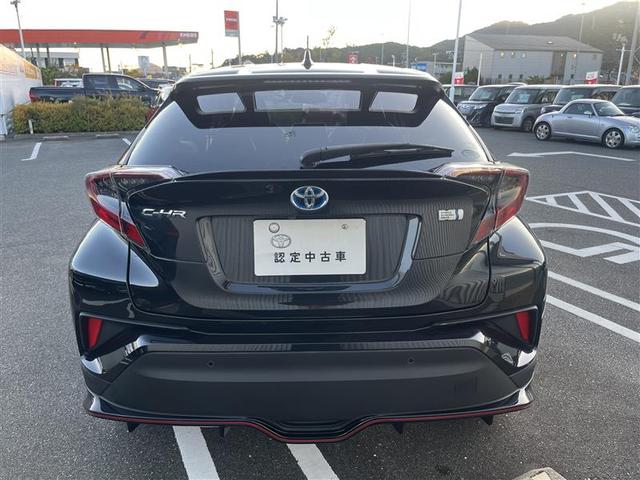 Ｃ－ＨＲ Ｇ　フルセグ　メモリーナビ　ＤＶＤ再生　バックカメラ　衝突被害軽減システム　ＥＴＣ　ＬＥＤヘッドランプ　フルエアロ　記録簿　アイドリングストップ（5枚目）
