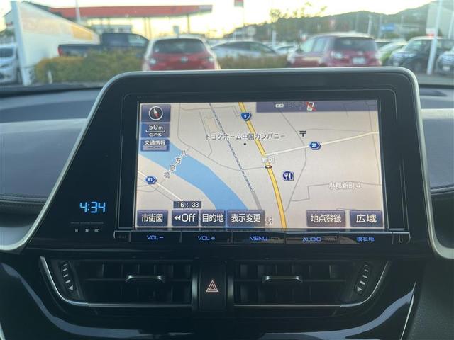 Ｃ－ＨＲ Ｇ　フルセグ　メモリーナビ　ＤＶＤ再生　バックカメラ　衝突被害軽減システム　ＥＴＣ　ＬＥＤヘッドランプ　フルエアロ　記録簿　アイドリングストップ（8枚目）