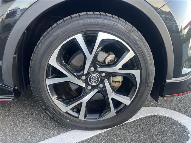 Ｃ－ＨＲ Ｇ　フルセグ　メモリーナビ　ＤＶＤ再生　バックカメラ　衝突被害軽減システム　ＥＴＣ　ＬＥＤヘッドランプ　フルエアロ　記録簿　アイドリングストップ（24枚目）