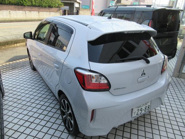 ミラージュ G オートマ フル装備 純正オーディオ 三菱E-アシスト クルーズコントロール アイドリングストップ 純正アルミホイール フォグランプ リモコンキー 禁煙車(5枚目)