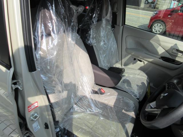 eKワゴン G オートマ フル装備 社外9型ナビ バックカメラ Bluetooth対応 DTV アイドリングストップ 三菱E-アシスト USBポート ヒートシーター 禁煙車(12枚目)