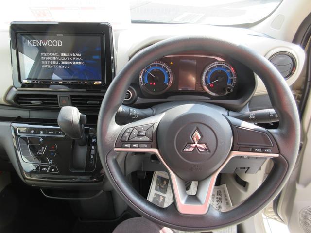 eKワゴン G オートマ フル装備 社外9型ナビ バックカメラ Bluetooth対応 DTV アイドリングストップ 三菱E-アシスト USBポート ヒートシーター 禁煙車(13枚目)