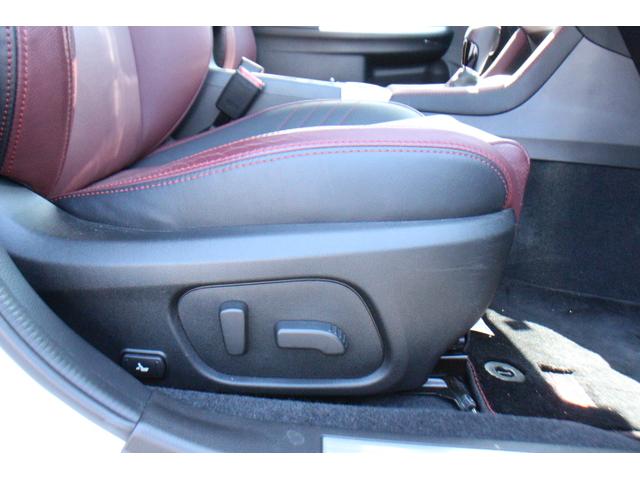 1.6STI Sport アイサイト 本革シート ナビ STIスポーツ専用サスペンション(17枚目)