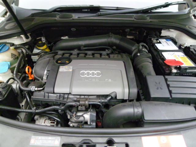 Ａ３ スポーツバック１．８ＴＦＳＩ　２００８年モデル　ＨＤＤナビ　フルセグＴＶ　キセノンヘッドライト　１６インチアルミ　電動格納ドアミラー　ＣＤデッキ　ミュージックサーバー（10枚目）