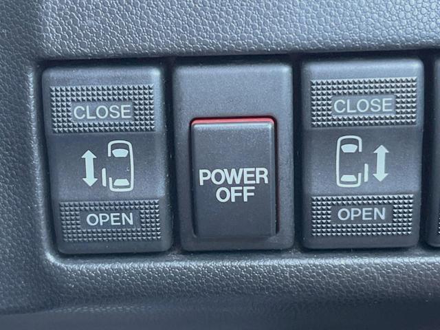 20S-スカイアクティブ 禁煙車 社外ナビ TV DVD Bluetooth 両側電動スライドドア スマートキー オートエアコン ETC バックカメラ ABS パワーステアリング パワーウィンドウ プライバシーG 盗難防止シス(8枚目)