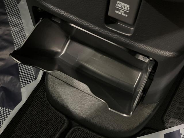 Ｎ－ＢＯＸカスタム Ｌ　ホンダセンシング　電動スライドドア　純正ナビ　アダプティブクルーズ　純正アルミホイール　Ｂｌｕｅｔｏｏｔｈ　フルセグ　レーンキープアシスト　コＬＥＤヘッドライト　オートライト　オートブレーキホールド（42枚目）