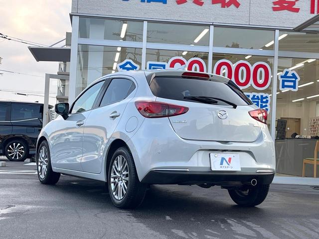 MAZDA2 15S Lパッケージ 全周囲カメラ レーダークルーズ パワーシート ドラレコ スマートキー LEDヘッド ビルトインETC オートハイビーム オートライト オートエアコン 純正15インチアルミ Bluetooth(26枚目)
