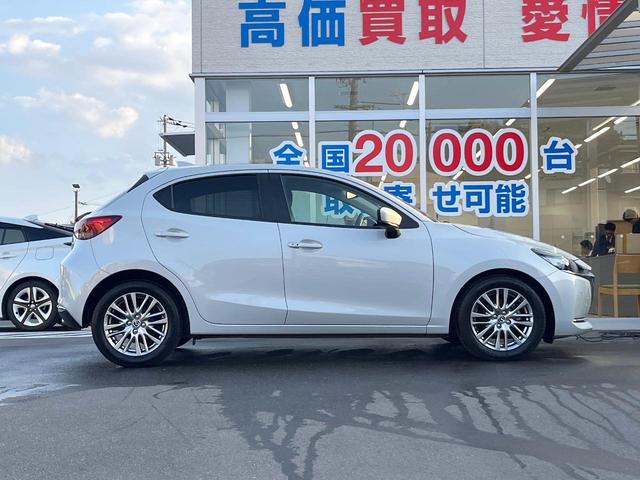MAZDA2 15S Lパッケージ 全周囲カメラ レーダークルーズ パワーシート ドラレコ スマートキー LEDヘッド ビルトインETC オートハイビーム オートライト オートエアコン 純正15インチアルミ Bluetooth(27枚目)