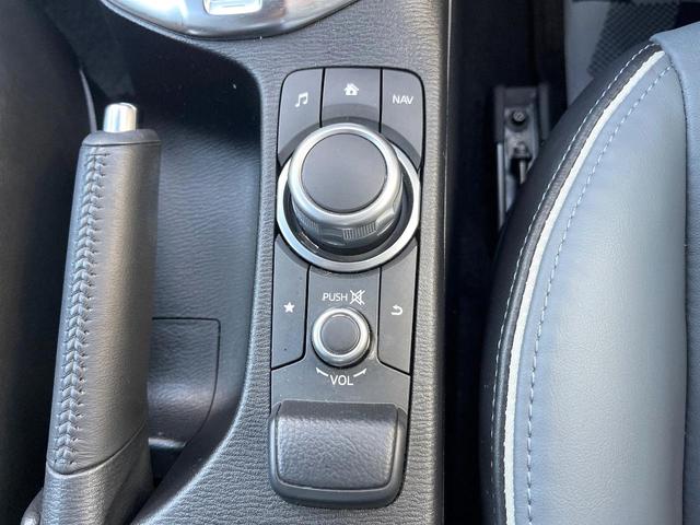 MAZDA2 15S Lパッケージ 全周囲カメラ レーダークルーズ パワーシート ドラレコ スマートキー LEDヘッド ビルトインETC オートハイビーム オートライト オートエアコン 純正15インチアルミ Bluetooth(35枚目)
