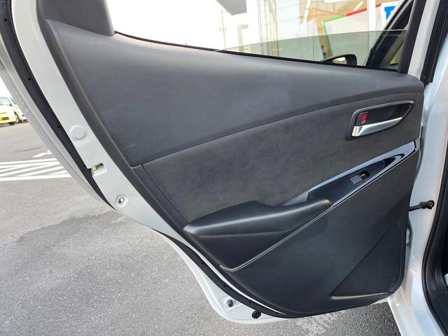 MAZDA2 15S Lパッケージ 全周囲カメラ レーダークルーズ パワーシート ドラレコ スマートキー LEDヘッド ビルトインETC オートハイビーム オートライト オートエアコン 純正15インチアルミ Bluetooth(50枚目)