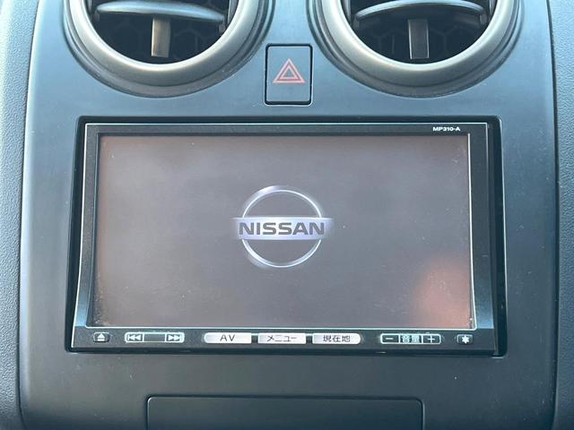 デュアリス ２０Ｇ　純正ナビ　バックカメラ　スマートキー　ＨＩＤヘッド　オートライト　デュアルエアコン　純正１７インチアルミ　Ｂｌｕｅｔｏｏｔｈ　ＣＤ　ＤＶＤ再生　地デジ（3枚目）