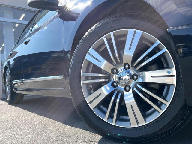 ティアナ アクシス HDDナビ バックカメラ レザーシート スマートキー HIDヘッド ビルトインETC オートライト Bluetooth CD フルセグ 前席パワーシート(11枚目)