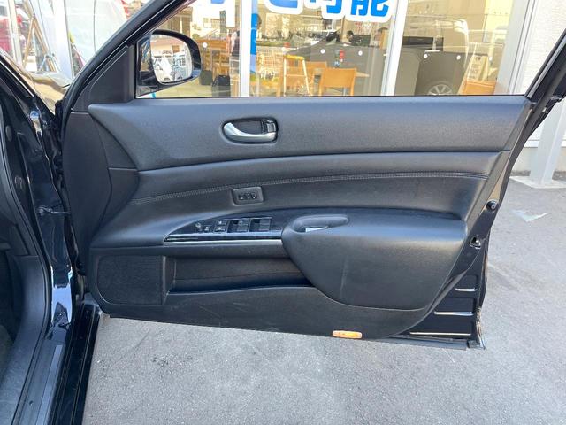 ティアナ アクシス HDDナビ バックカメラ レザーシート スマートキー HIDヘッド ビルトインETC オートライト Bluetooth CD フルセグ 前席パワーシート(35枚目)