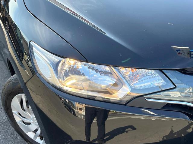 フィット １３Ｇ・Ｆパッケージ　純正ナビ　スマートキー　ビルトインＥＴＣ　オートエアコン　Ｂｌｕｅｔｏｏｔｈ　ＤＶＤ再生　フルセグ（11枚目）