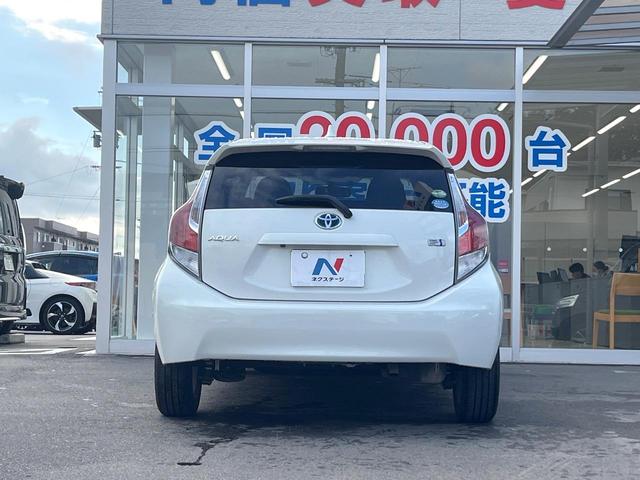 アクア Ｇ　純正ナビ　バックカメラ　スマートキー　ビルトインＥＴＣ　クルコン　オートライト　オートエアコン　ＣＤ　ＤＶＤ再生　地デジ（15枚目）