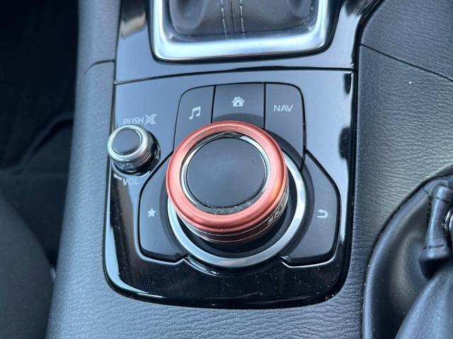 アクセラ 15S 純正SDナビ 全周囲カメラ ドラレコ コーナーセンサー スマートキー LEDヘッド ビルトインETC クルコン オートハイビーム オートライト オートエアコン 純正16インチアルミ(62枚目)