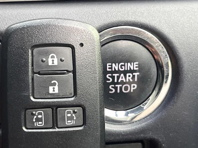 ヴォクシー ZS 煌 エアロ 両側電動ドア SDナビ 後席モニター バックカメラ スマートキー LEDヘッド ビルトインETC オートライト デュアルエアコン リアエアコン Bluetooth CD DVD再生 フルセグ(7枚目)