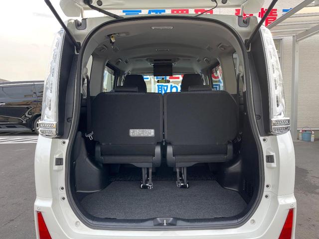 ヴォクシー ZS 煌 エアロ 両側電動ドア SDナビ 後席モニター バックカメラ スマートキー LEDヘッド ビルトインETC オートライト デュアルエアコン リアエアコン Bluetooth CD DVD再生 フルセグ(28枚目)