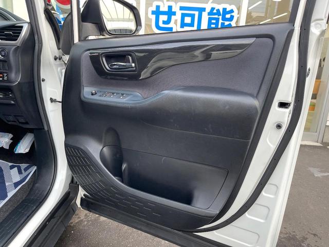 ヴォクシー ZS 煌 エアロ 両側電動ドア SDナビ 後席モニター バックカメラ スマートキー LEDヘッド ビルトインETC オートライト デュアルエアコン リアエアコン Bluetooth CD DVD再生 フルセグ(36枚目)