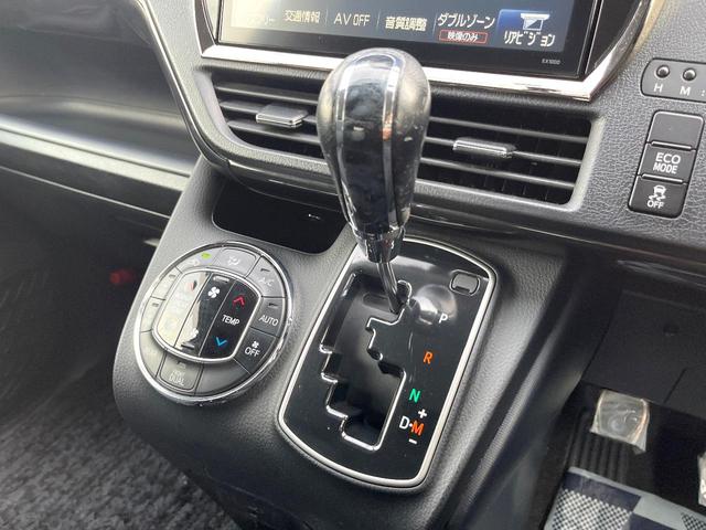 ヴォクシー ZS 煌 エアロ 両側電動ドア SDナビ 後席モニター バックカメラ スマートキー LEDヘッド ビルトインETC オートライト デュアルエアコン リアエアコン Bluetooth CD DVD再生 フルセグ(40枚目)