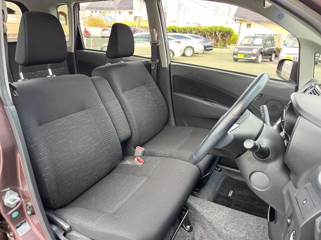 ムーヴ カスタム　ＲＳ　ナビ　バックカメラ　スマートキー　ＬＥＤヘッド　純正１５インチアルミ　オートライト　オートエアコン　ＣＤ　ＤＶＤ再生（8枚目）