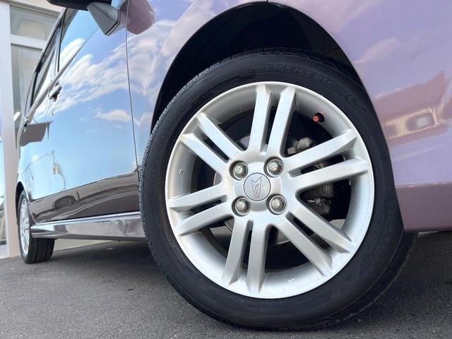 ムーヴ カスタム　ＲＳ　ナビ　バックカメラ　スマートキー　ＬＥＤヘッド　純正１５インチアルミ　オートライト　オートエアコン　ＣＤ　ＤＶＤ再生（13枚目）