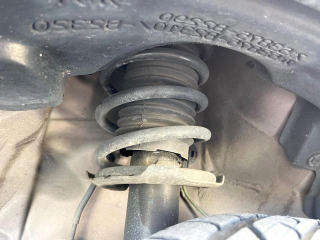 ムーヴ カスタム　ＲＳ　ナビ　バックカメラ　スマートキー　ＬＥＤヘッド　純正１５インチアルミ　オートライト　オートエアコン　ＣＤ　ＤＶＤ再生（20枚目）