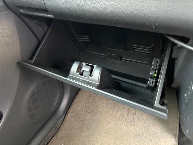 アルトラパン Ｘセレクション　スマートキー　ＥＴＣ　シートヒーター　純正１４インチアルミ　オートエアコン　ＣＤ　ＤＶＤ再生　フルセグ（46枚目）