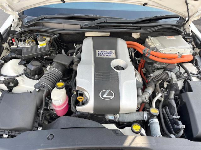 親切・丁寧な専門メカニックスタッフが応対！・車検・点検整備・事故等の修理などアフターサービスも安心。お車のカスタマイズもネクステージのサービススタッフまでご相談ください！