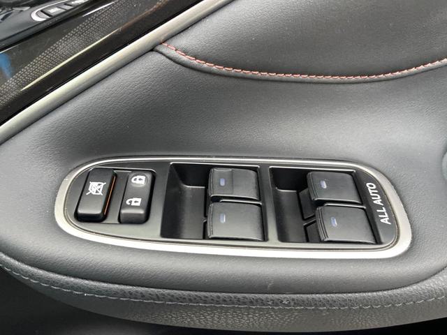 クラウンハイブリッド アスリートS SDナビ 全周囲カメラ 衝突被害軽減システム レーダークルーズ レザーシート シートヒーター パワーシート コーナーセンサー スマートキー HIDヘッド ビルトインETC 純正18インチアルミ(48枚目)