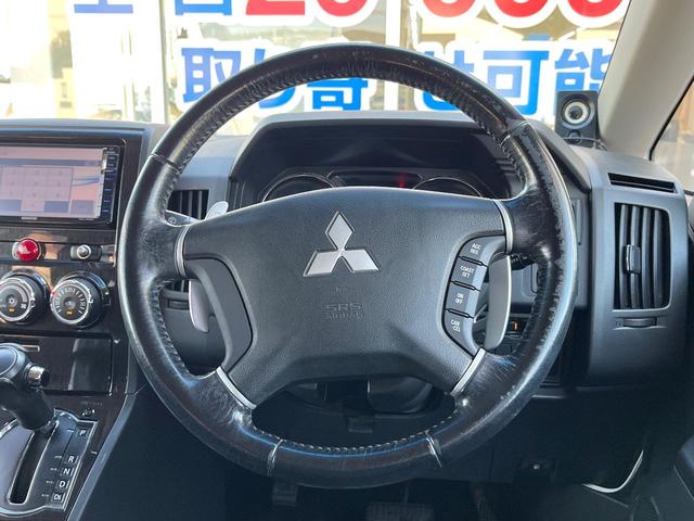 デリカD:5 ローデスト G パワーパッケージ 電動スライドドア SDナビ バックカメラ スマートキー HIDヘッド ビルトインETC クルコン 純正18インチアルミ オートライト オートエアコン パドルシフト(11枚目)