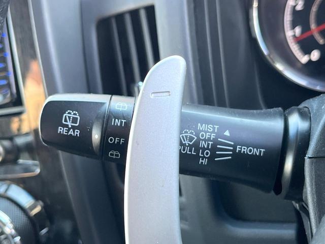 デリカD:5 ローデスト G パワーパッケージ 電動スライドドア SDナビ バックカメラ スマートキー HIDヘッド ビルトインETC クルコン 純正18インチアルミ オートライト オートエアコン パドルシフト(42枚目)