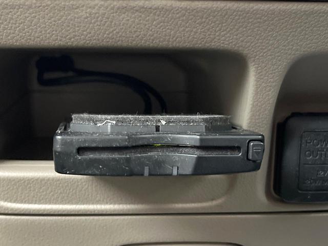 Ｎ－ＢＯＸ＋ Ｇ・Ｌパッケージ　両側電動ドア　純正ＳＤナビ　バックカメラ　スマートキー　ＨＩＤヘッド　ＥＴＣ　ＣＤ　ＤＶＤ再生　地デジ（6枚目）