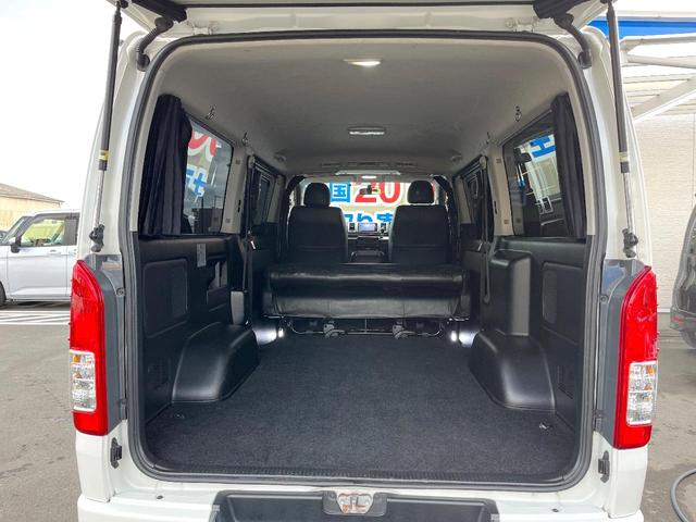 レジアスエースバン ロングスーパーＧＬ　ディーゼル（軽油）　ＳＤナビ　バックカメラ　スマートキー　ＬＥＤヘッド　ＥＴＣ　オートライト　オートエアコン　Ｂｌｕｅｔｏｏｔｈ　ＣＤ　ＤＶＤ再生　フルセグ　ＬＥＤフォグ（10枚目）