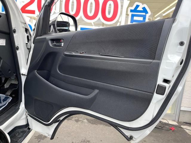 レジアスエースバン ロングスーパーＧＬ　ディーゼル（軽油）　ＳＤナビ　バックカメラ　スマートキー　ＬＥＤヘッド　ＥＴＣ　オートライト　オートエアコン　Ｂｌｕｅｔｏｏｔｈ　ＣＤ　ＤＶＤ再生　フルセグ　ＬＥＤフォグ（36枚目）