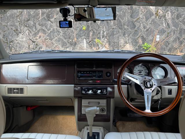 ラシーン ft タイプS 禁煙女性オーナー ナルディハンドル ドラレコ 白レザーシート 取説保管有(19枚目)