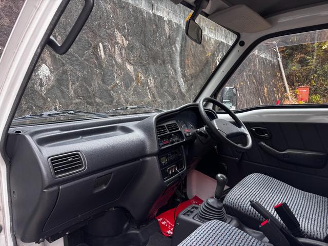 エブリイ ジョイポップ　記録簿あり　５ＭＴ　タイヤ４本新品グラントレック　エアコン　純正のまま仕様（8枚目）