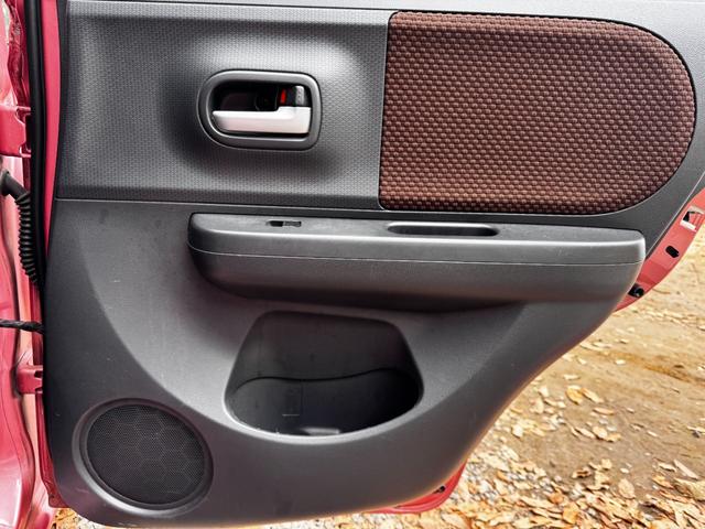 アルトラパン Ｇ　ＥＴＣ　スマートキー　テレビ　　Ｂｌｕｅｔｏｏｔｈ　バックカメラ　　パワーウィンドウ　禁煙車　女性オーナー（23枚目）