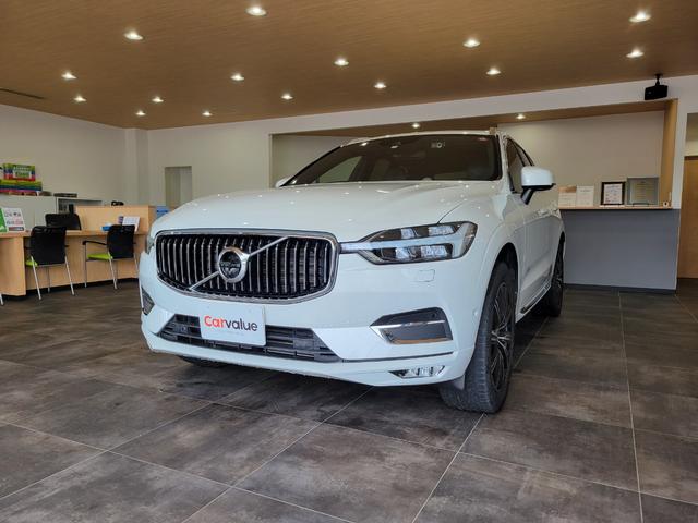 ＸＣ６０ Ｄ４　ＡＷＤ　インスクリプション　スマートキー　フルセグナビ　Ｂカメラ　Ｂｌｕｅｔｏｏｔｈ　純正アルミ　ＥＴＣ　ドラレコ　ＭＴモード　パーキングアシスト　レーンキープアシスト　アダプティブヘッドライト　ブラインドスポットモニター（7枚目）