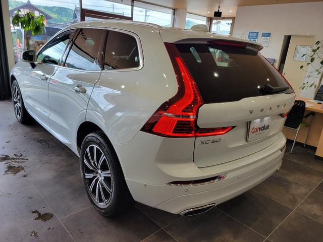 ＸＣ６０ Ｄ４　ＡＷＤ　インスクリプション　スマートキー　フルセグナビ　Ｂカメラ　Ｂｌｕｅｔｏｏｔｈ　純正アルミ　ＥＴＣ　ドラレコ　ＭＴモード　パーキングアシスト　レーンキープアシスト　アダプティブヘッドライト　ブラインドスポットモニター（17枚目）