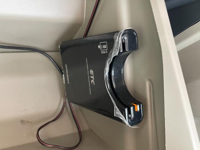 ムーヴ Ｌ　ＳＡ　アイドリングストップ　スマートアシスト　衝突被害軽減ブレーキ　ドライブレコーダー　ＥＴＣ　ワンセグＴＶナビ　電動格納ドアミラー　キーレスエントリー　ベンチシート　運転席助手席エアバック　衝突安全ボディ（12枚目）