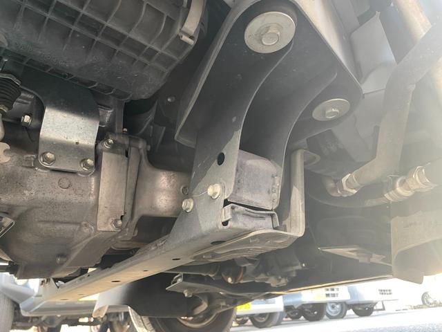 ハイゼットトラック  FRP中温冷蔵冷凍車-7℃ 4WD 両側スライドドア SAIII 衝突軽減ブレーキ 障害物センサー オートライト キーレス パワーウィンドウ 集中ドアロック エアコン パワステ ドライブレコーダー(13枚目)