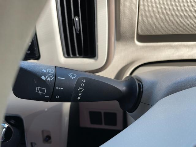 ムーヴキャンバス Ｘメイクアップ　ＳＡＩＩＩ　スマートアシスト　ＴＶナビ　Ｂｌｕｅｔｏｏｔｈ接続　Ｂカメラ　ドラレコ　両側スライドドア　オートライト　オートマチックハイビーム　アイドリングストップ　プッシュスタート　衝突被害軽減装置　電格ミラー（7枚目）