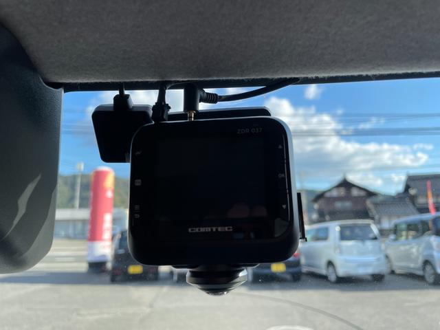 ムーヴキャンバス Ｘメイクアップ　ＳＡＩＩＩ　スマートアシスト　ＴＶナビ　Ｂｌｕｅｔｏｏｔｈ接続　Ｂカメラ　ドラレコ　両側スライドドア　オートライト　オートマチックハイビーム　アイドリングストップ　プッシュスタート　衝突被害軽減装置　電格ミラー（19枚目）