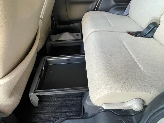 ムーヴキャンバス Ｘメイクアップ　ＳＡＩＩＩ　スマートアシスト　ＴＶナビ　Ｂｌｕｅｔｏｏｔｈ接続　Ｂカメラ　ドラレコ　両側スライドドア　オートライト　オートマチックハイビーム　アイドリングストップ　プッシュスタート　衝突被害軽減装置　電格ミラー（27枚目）